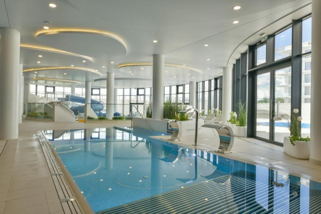 Polanki Aqua Apartament Flora Kołobrzeg Exterior foto